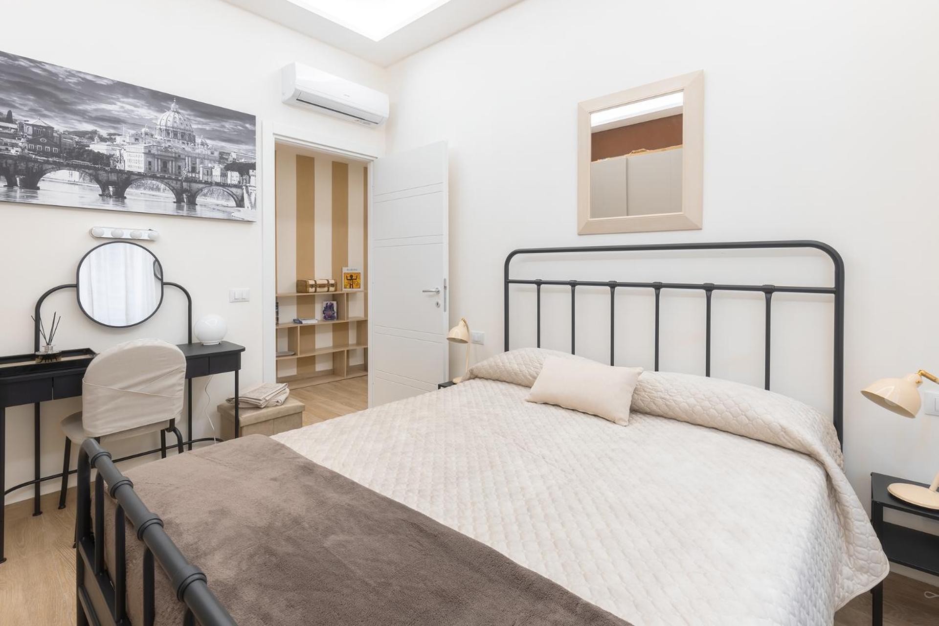 Apartment Le Rondini In Giardino Rom