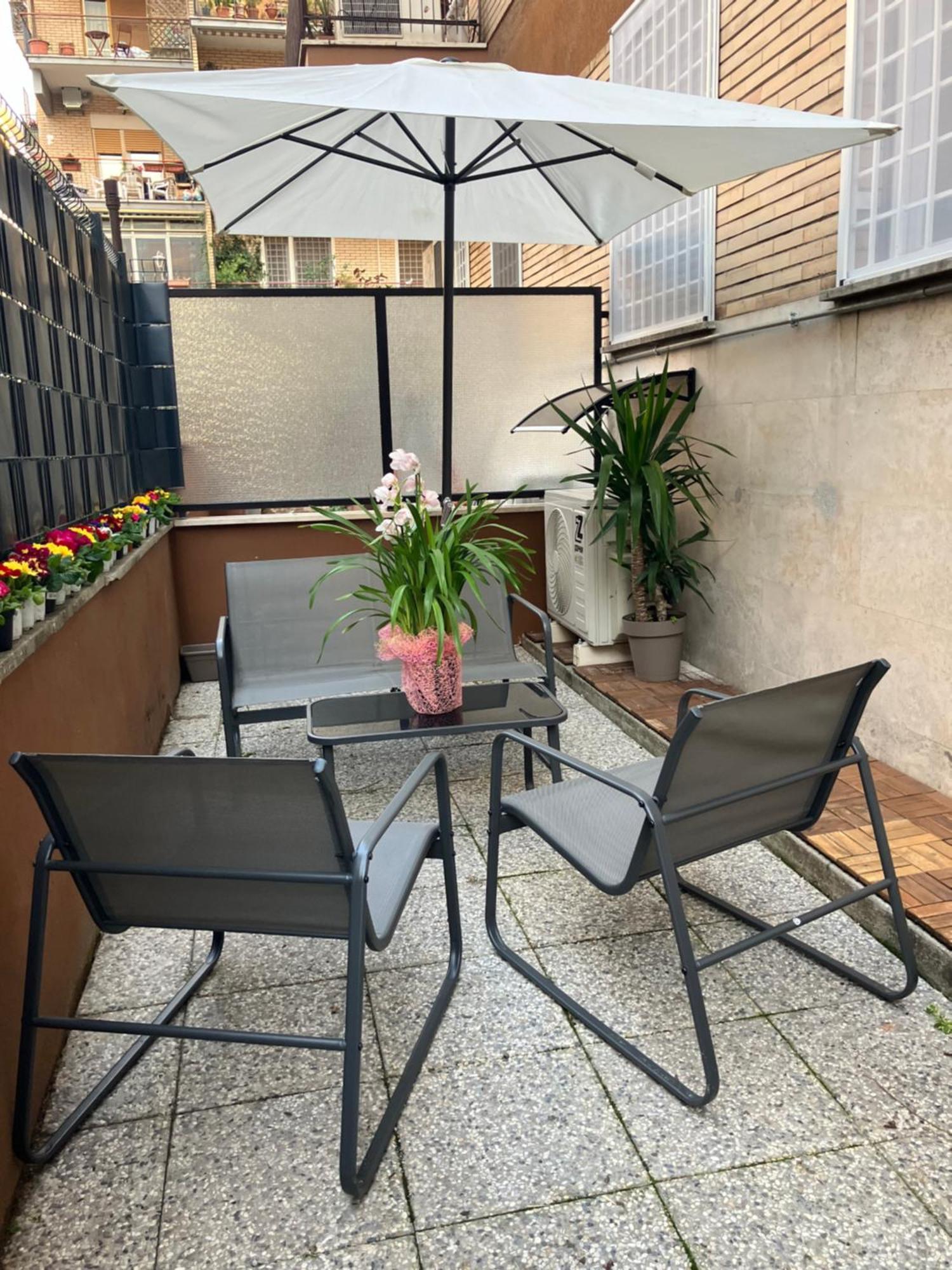 Le Rondini In Giardino Apartment